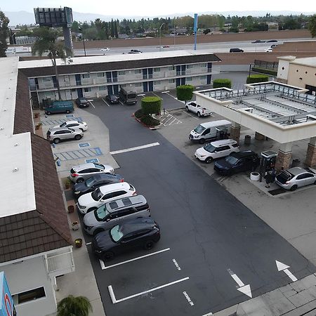 Motel 6 Ontario Airport Екстериор снимка