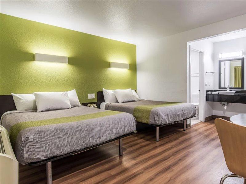 Motel 6 Ontario Airport Екстериор снимка